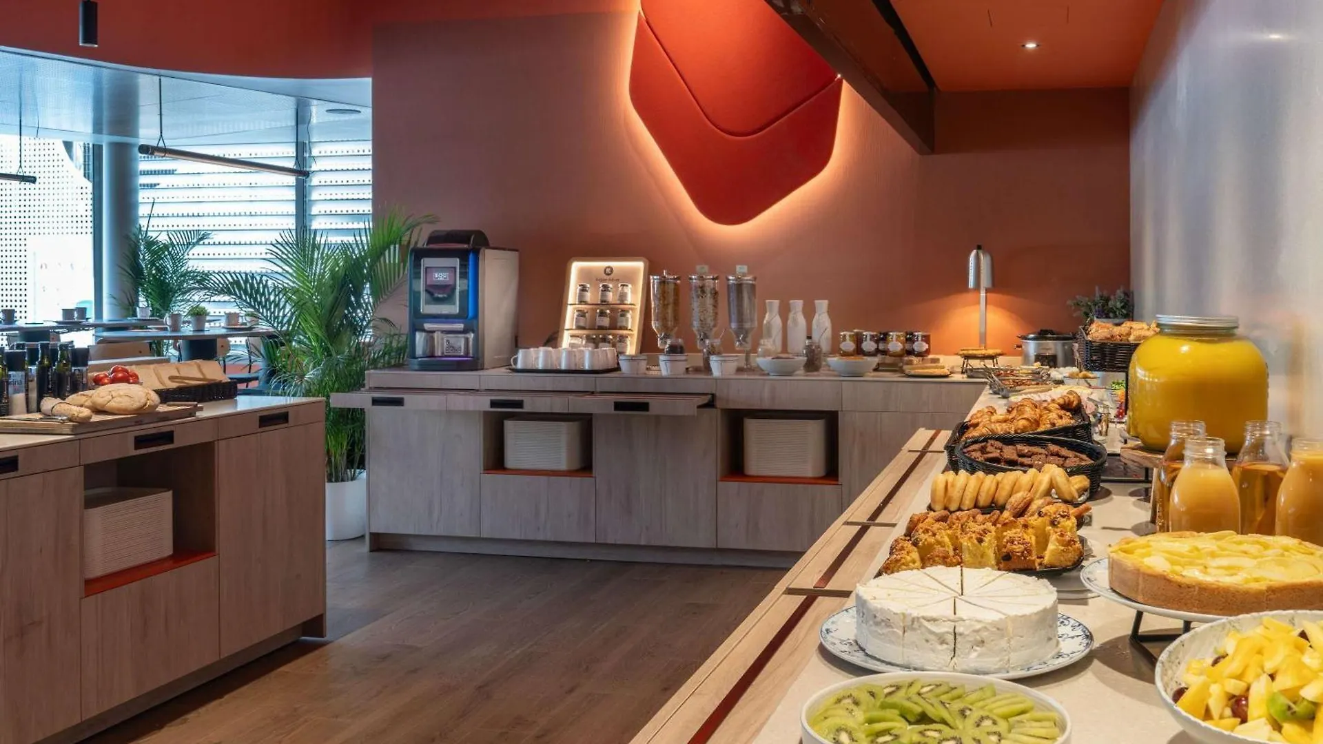 Novotel Barcelona Sant Joan Despí Hotel
