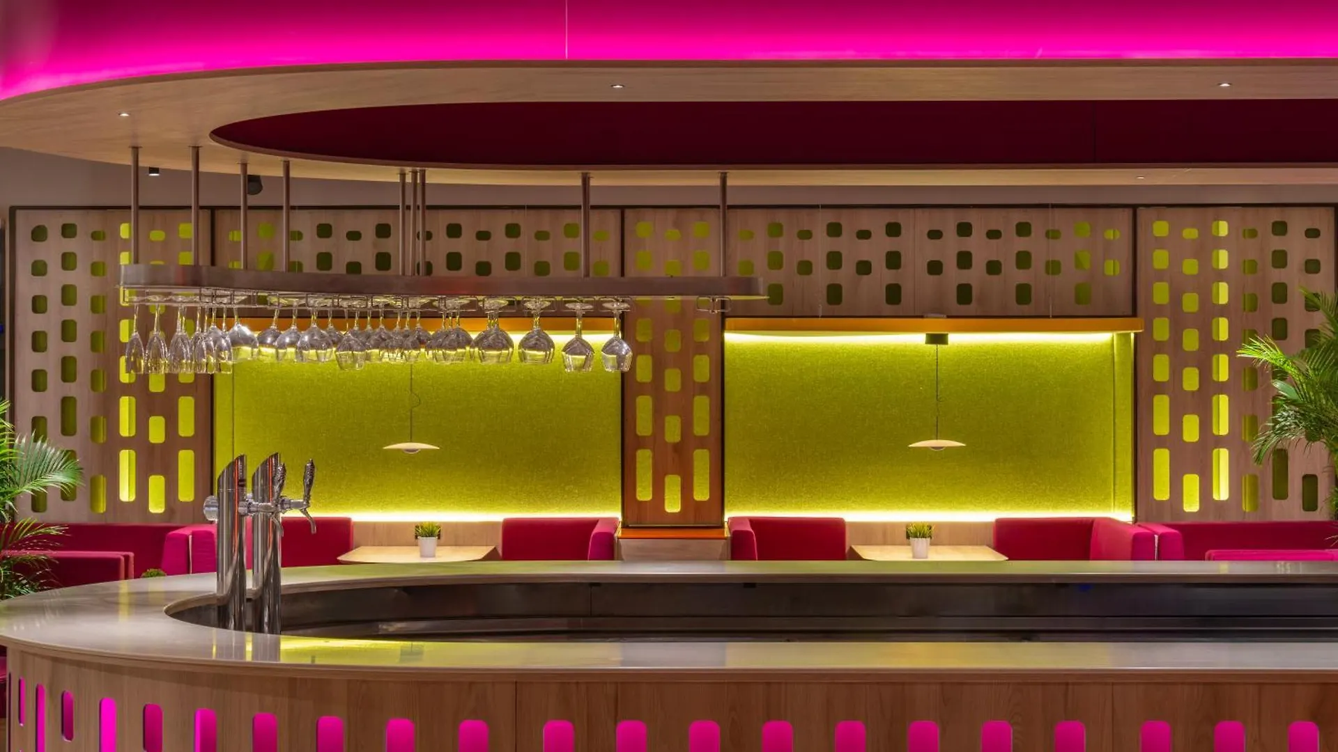 Hotel Novotel Barcelona Sant Joan Despí