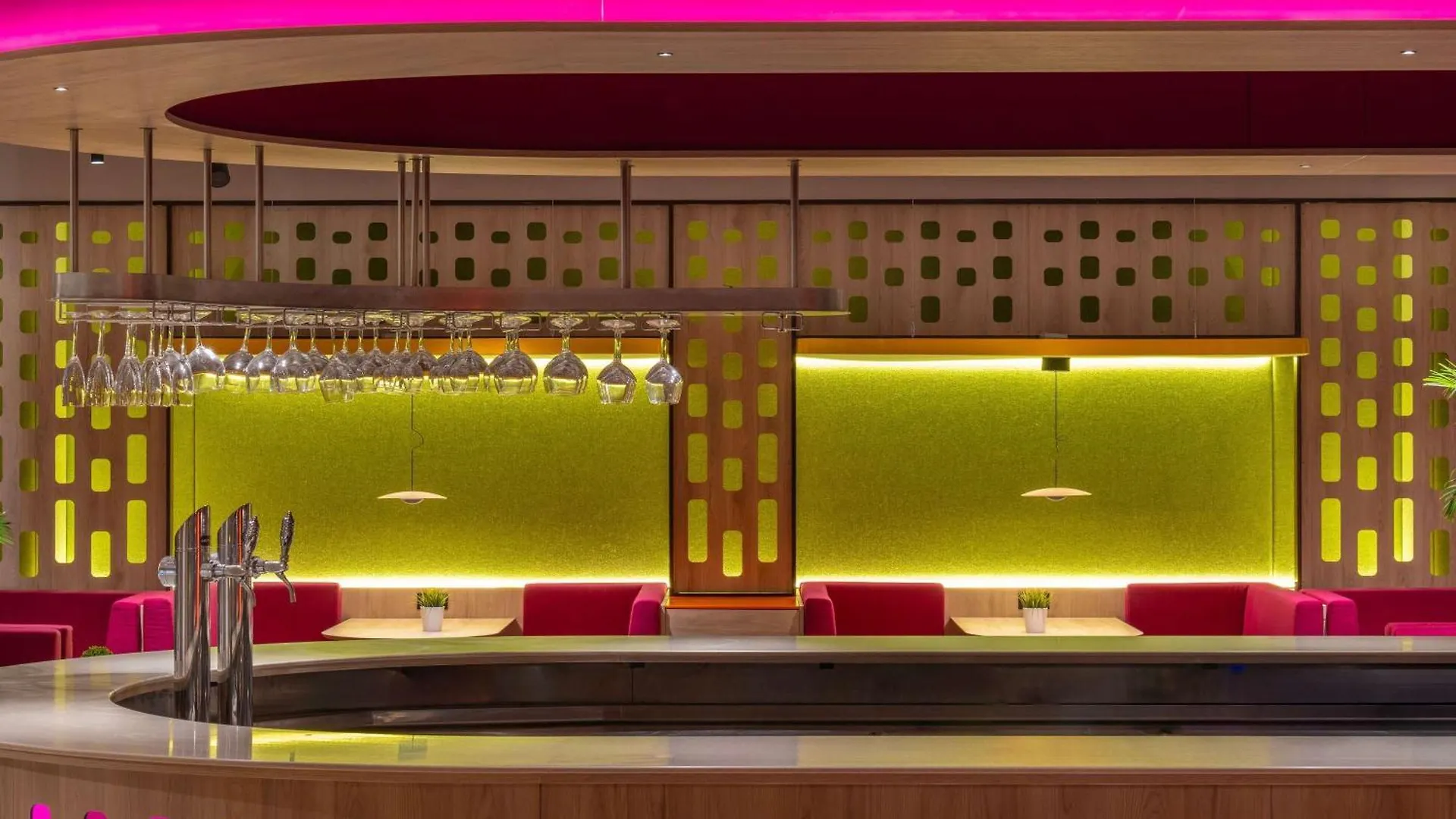 Hotel Novotel Barcelona Sant Joan Despí
